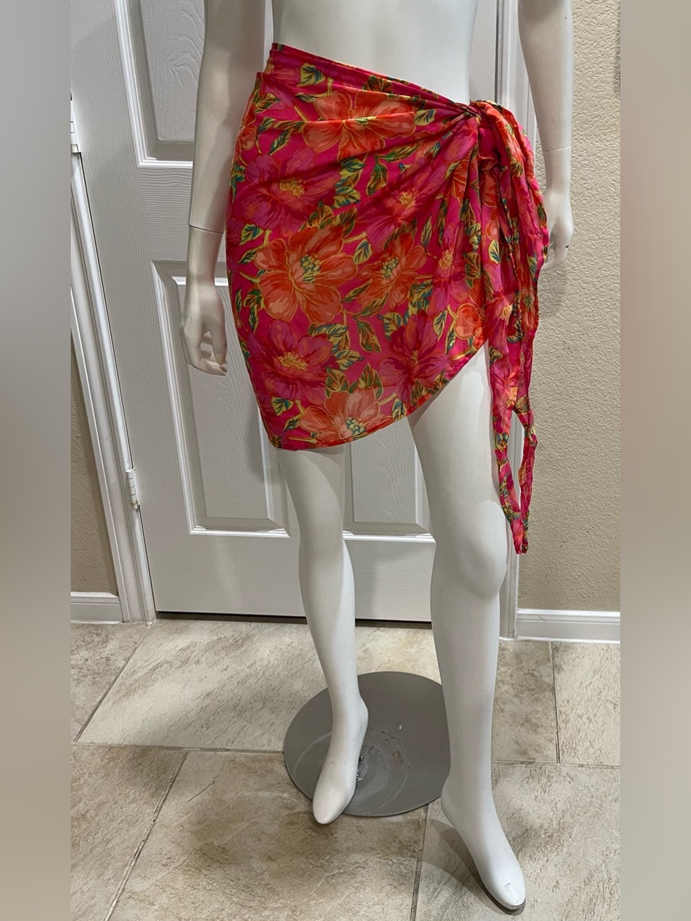 Beach Riot Melanie Sarong Swim Coverup Miami Peony O/S